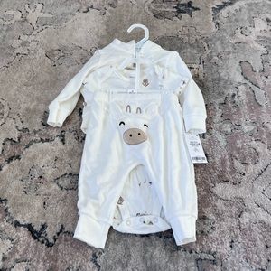 NWT Carter’s Terry Set